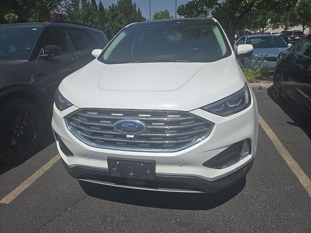 2023 FORD Edge