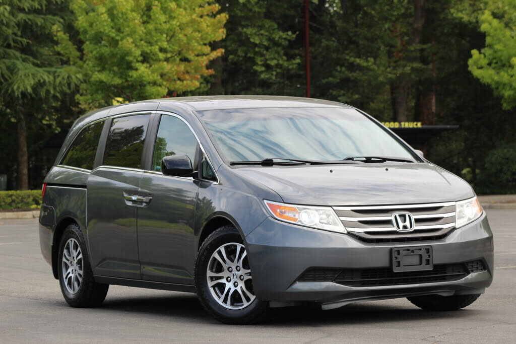 2012 HONDA Odyssey