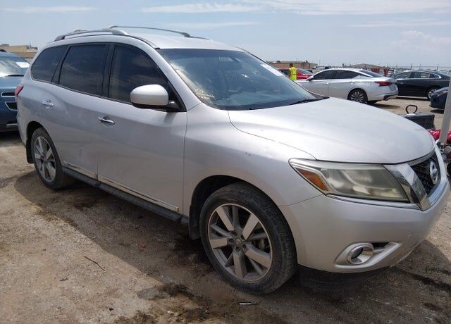 2013 NISSAN Pathfinder