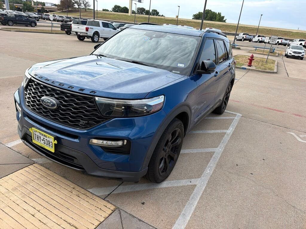 2020 FORD Explorer