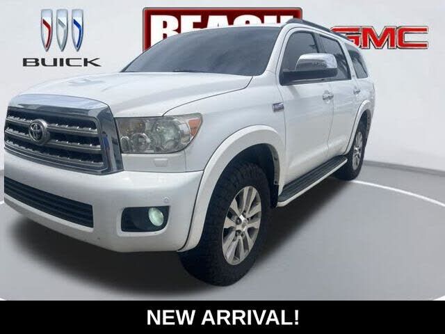2012 TOYOTA Sequoia