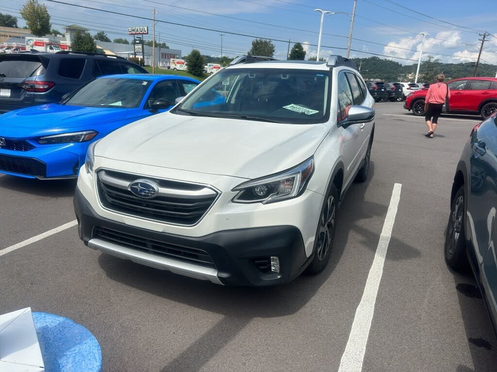 2021 SUBARU Outback