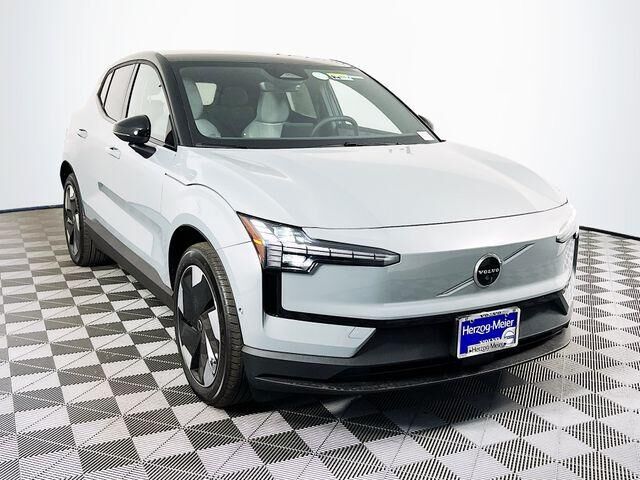 2026 VOLVO EX30