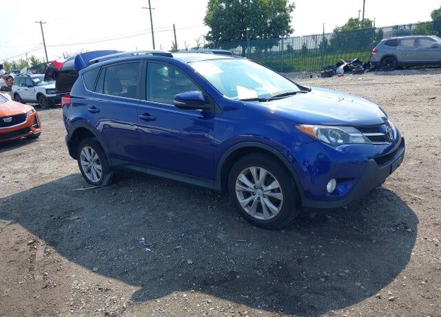 2015 TOYOTA RAV4