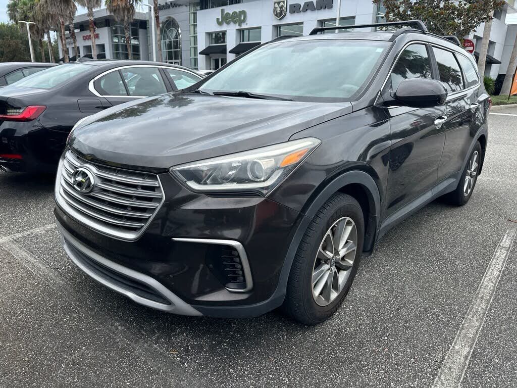 2017 HYUNDAI Santa Fe