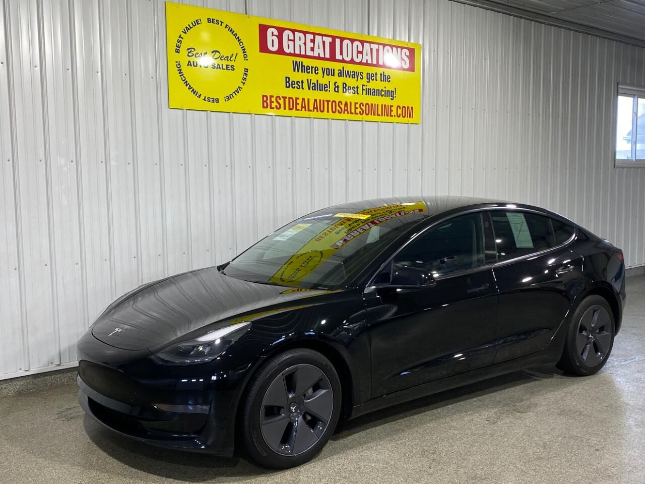 2023 TESLA Model 3