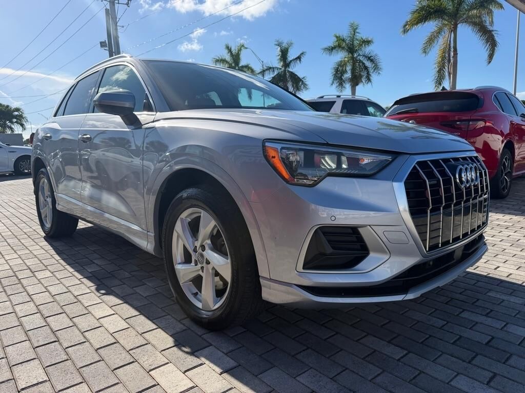 2019 AUDI Q3