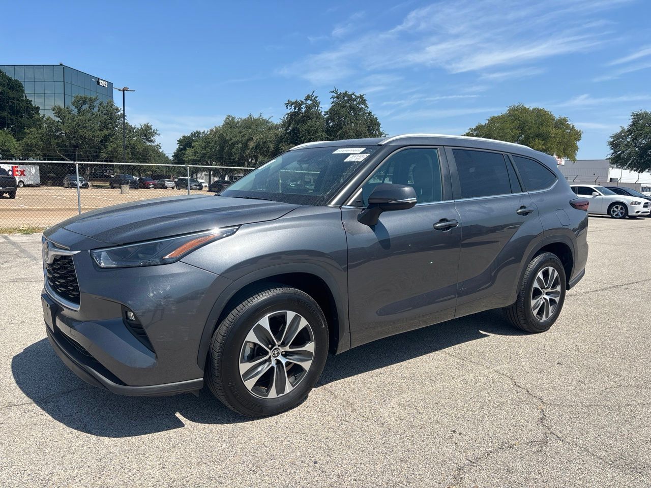 2025 TOYOTA Highlander