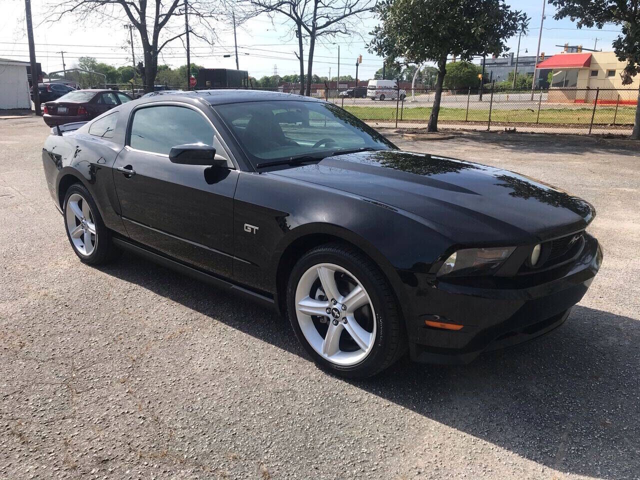 2010 FORD Mustang