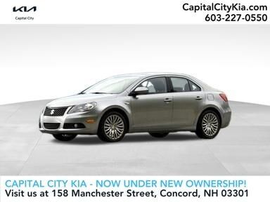 2011 SUZUKI Kizashi