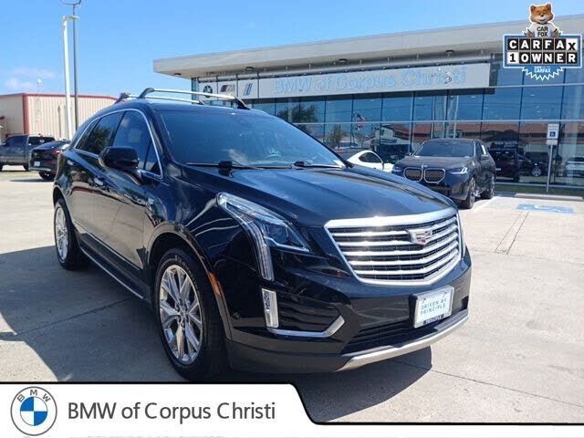 2017 CADILLAC XT5