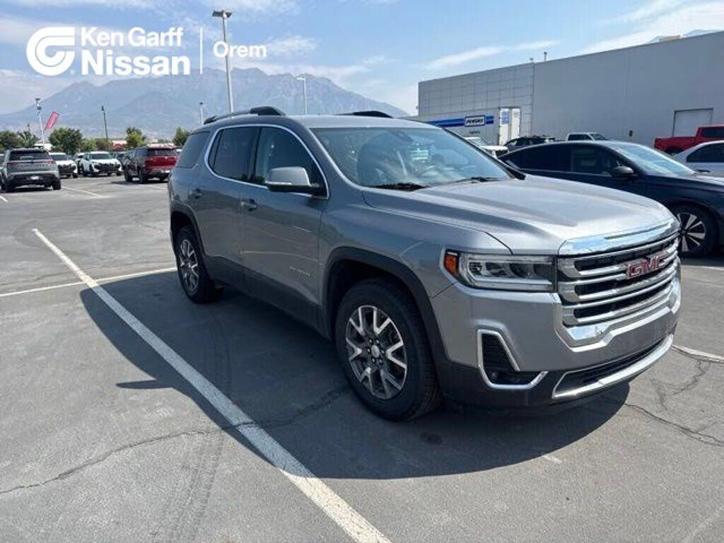 2023 GMC Acadia