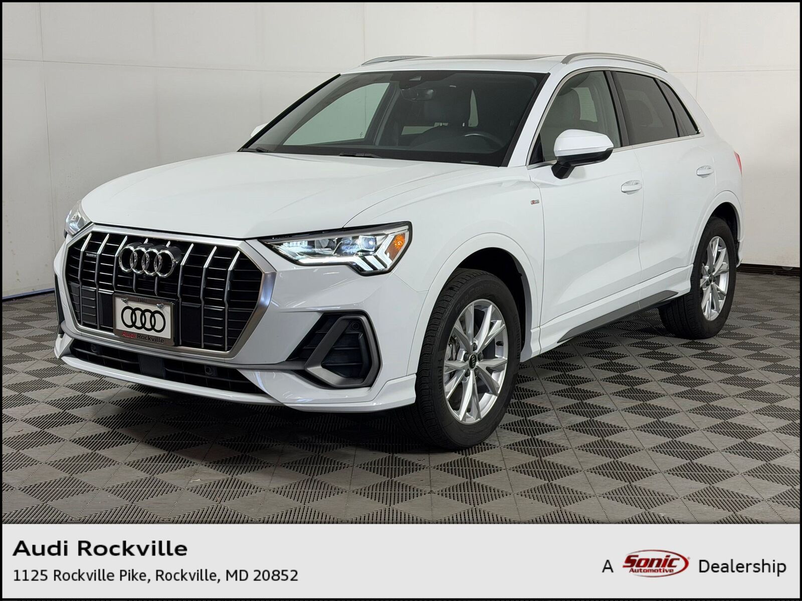 2023 AUDI Q3