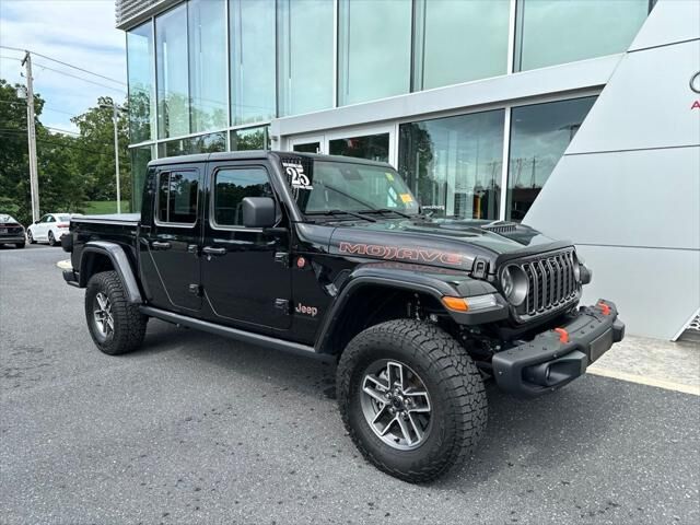 2025 JEEP Gladiator
