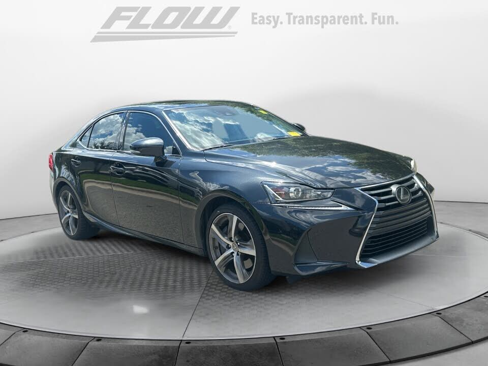 2019 LEXUS IS