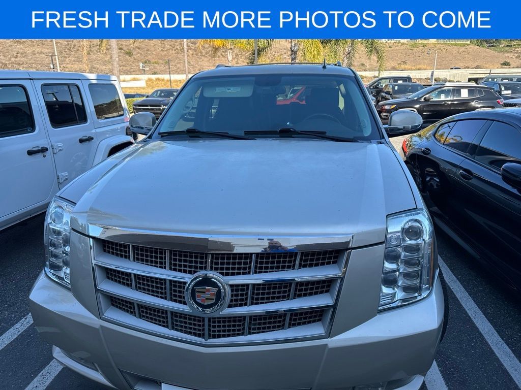 2013 CADILLAC Escalade