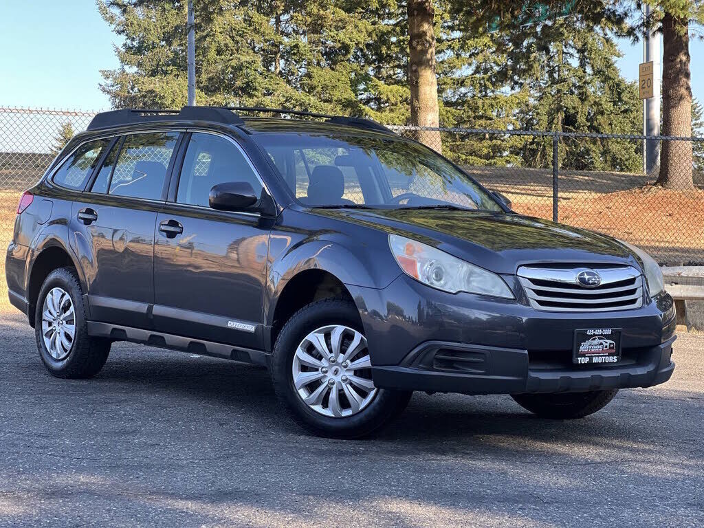 2010 SUBARU Outback