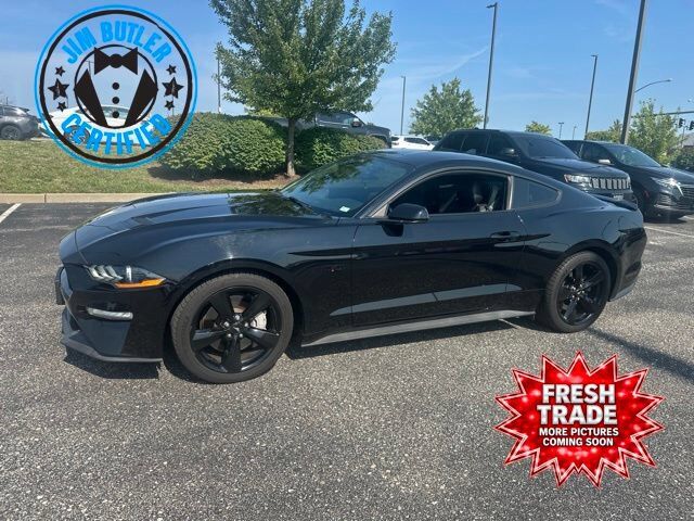 2021 FORD Mustang