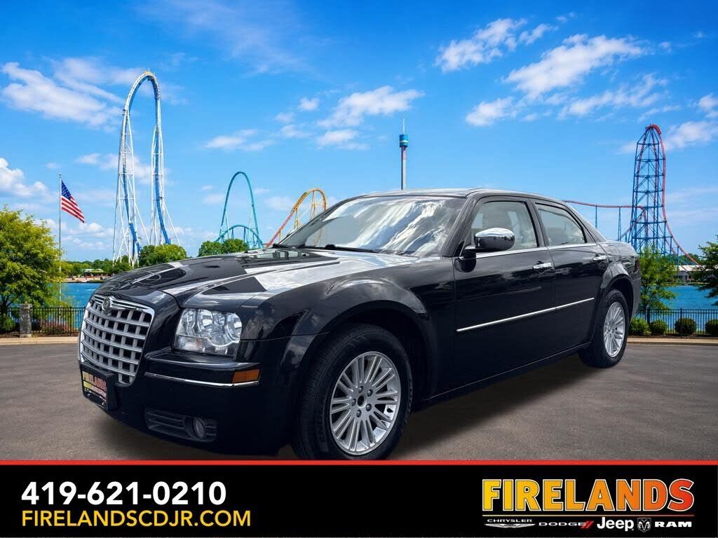 2010 CHRYSLER 300