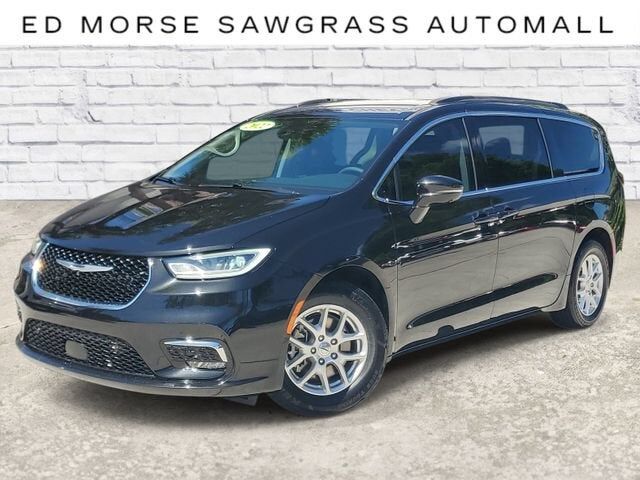 2022 CHRYSLER Pacifica