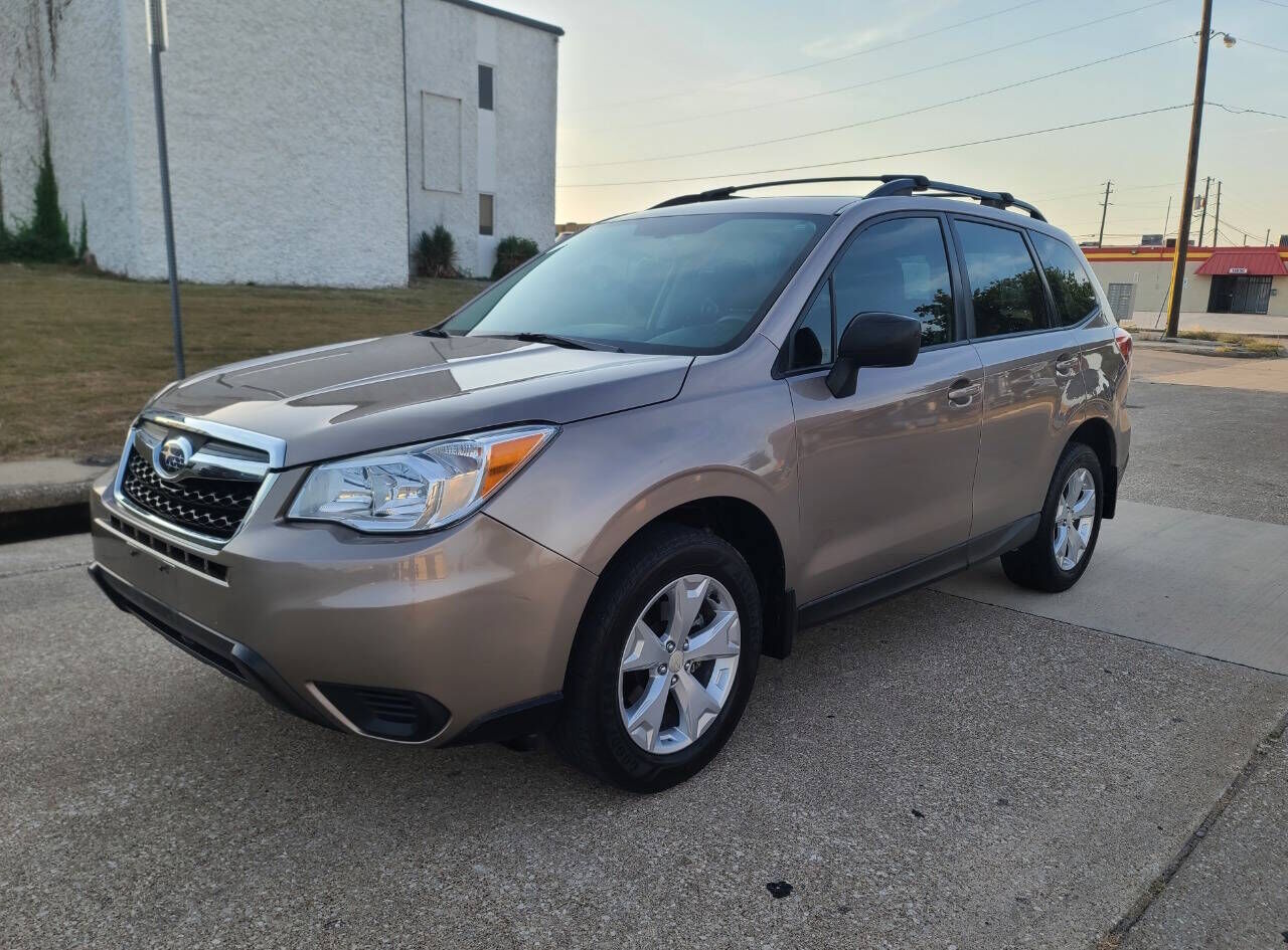 2016 SUBARU Forester