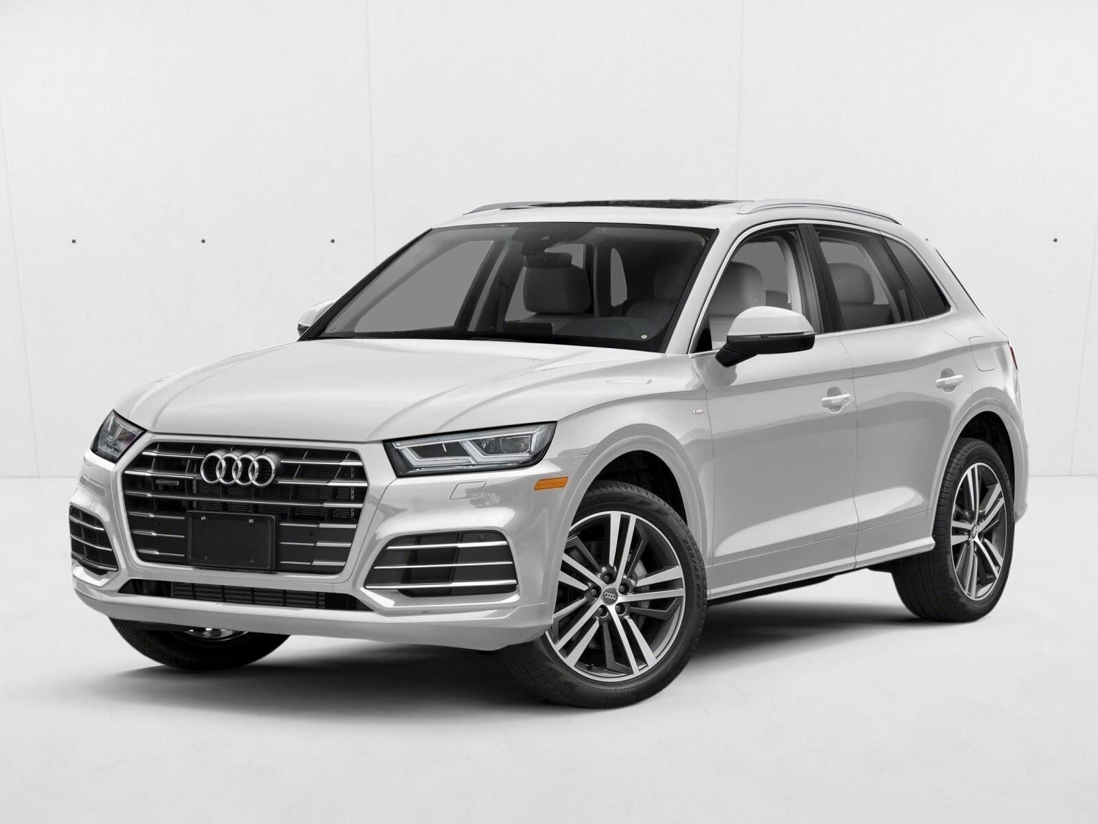 2020 AUDI Q5 e