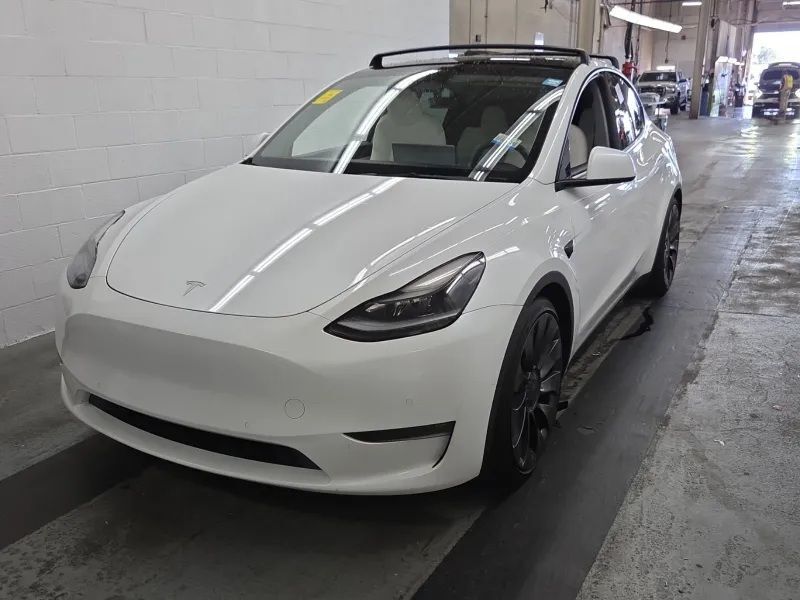 2021 TESLA Model Y