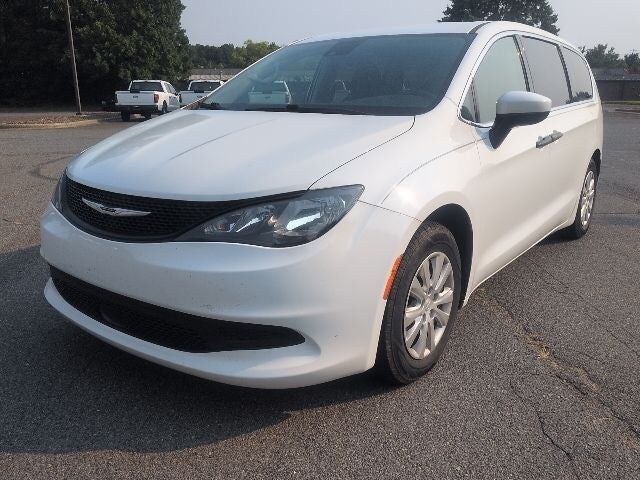 2021 CHRYSLER Voyager