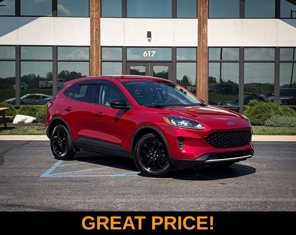 2020 FORD Escape