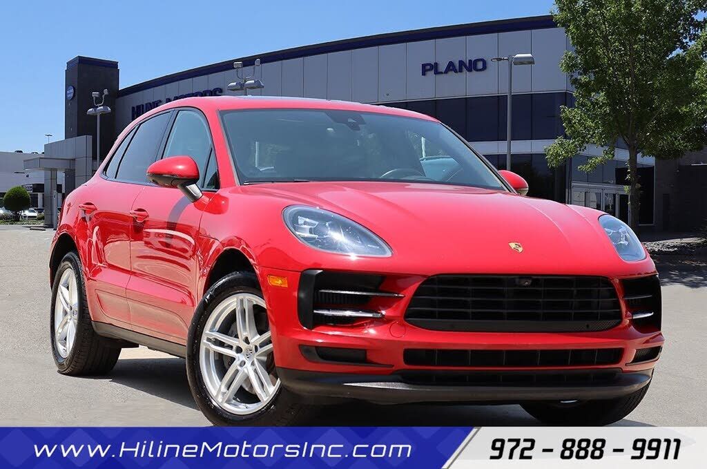 2020 PORSCHE Macan