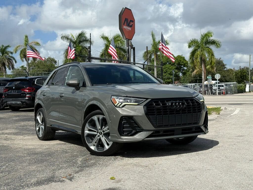 2021 AUDI Q3
