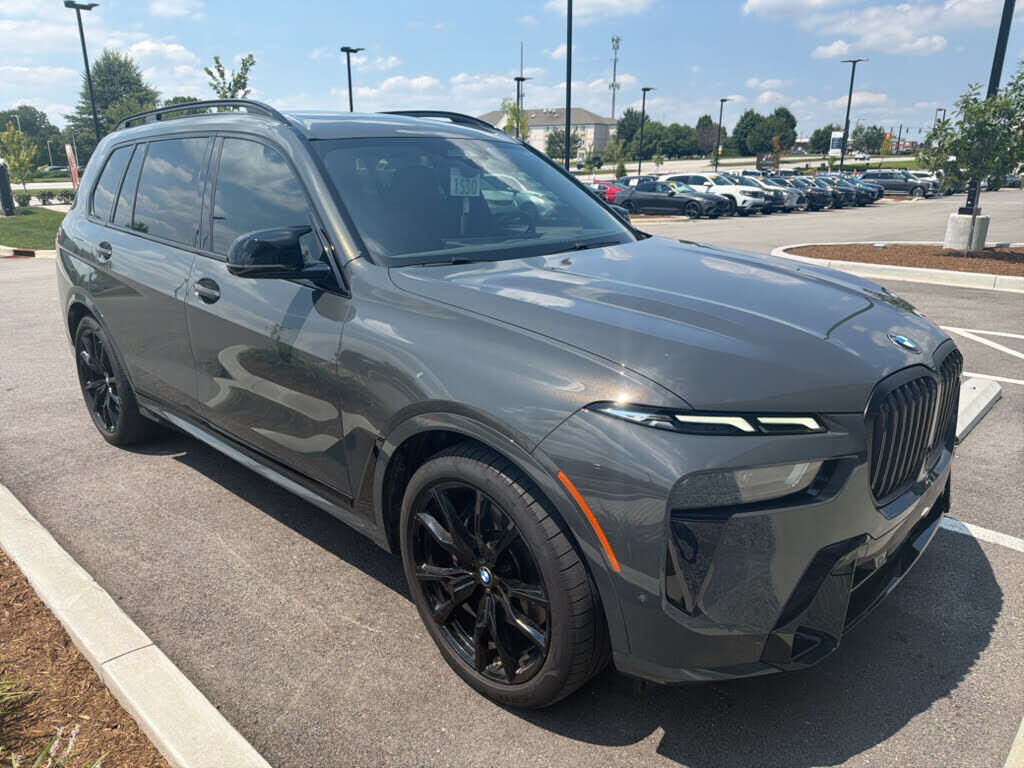 2024 BMW X7