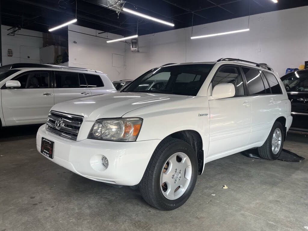 2005 TOYOTA Highlander