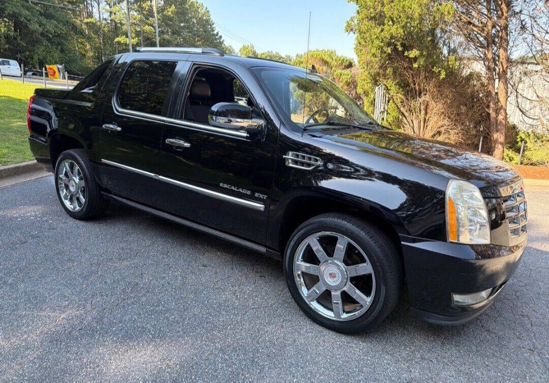 2012 CADILLAC Escalade