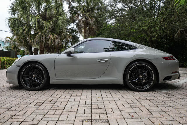 2019 PORSCHE 911