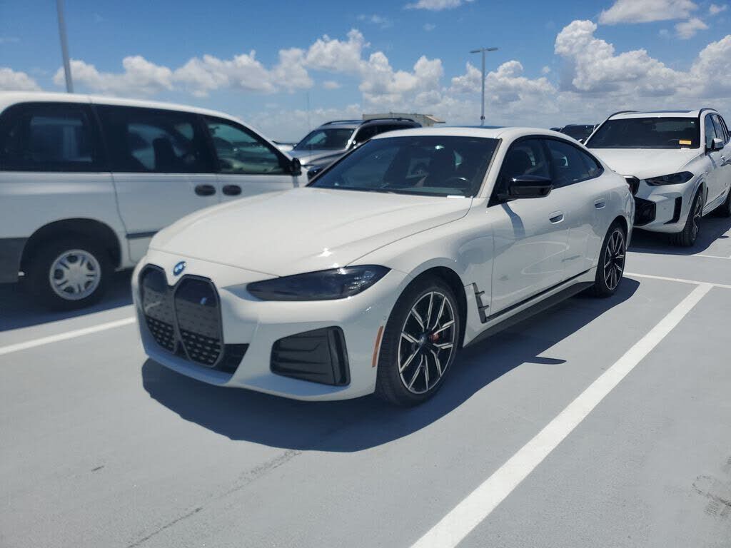 2023 BMW i4