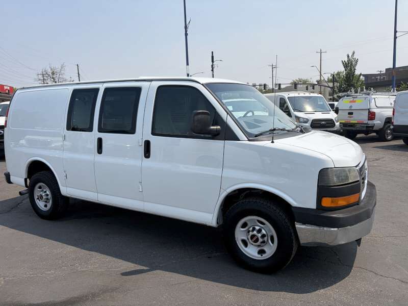 2014 GMC Savana