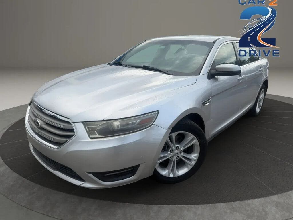 2015 FORD Taurus