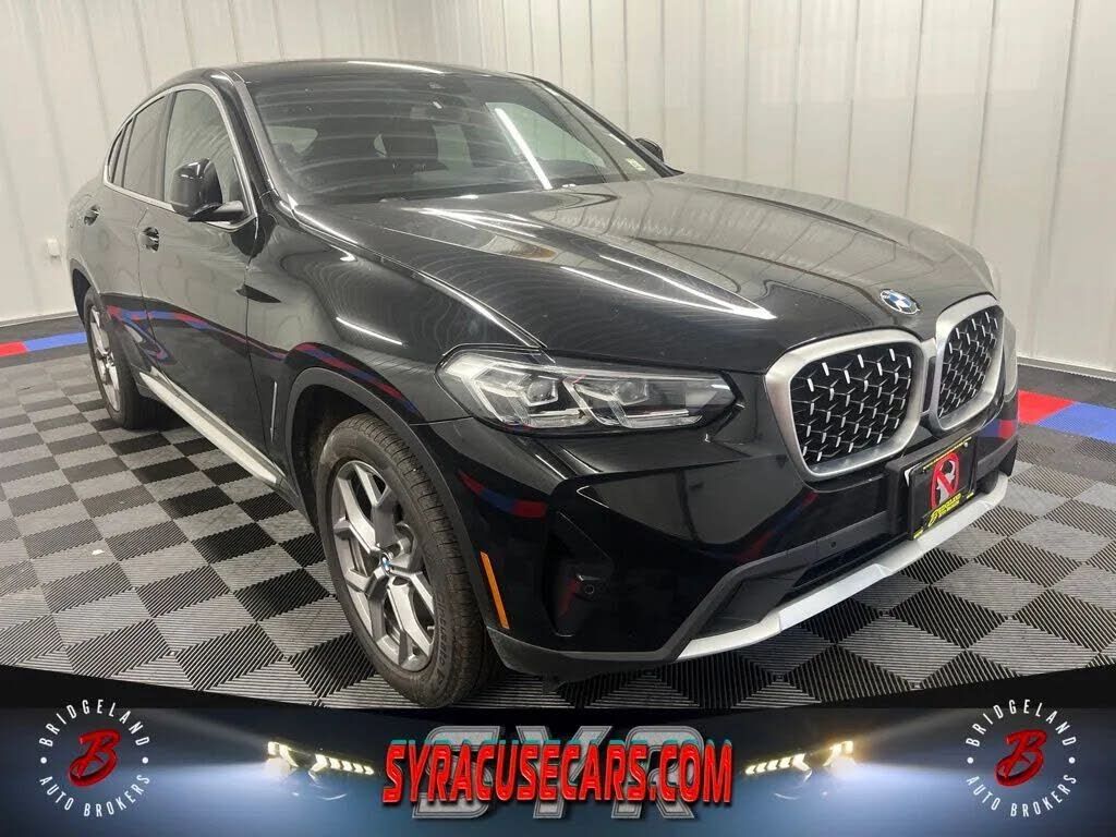 2025 BMW X4
