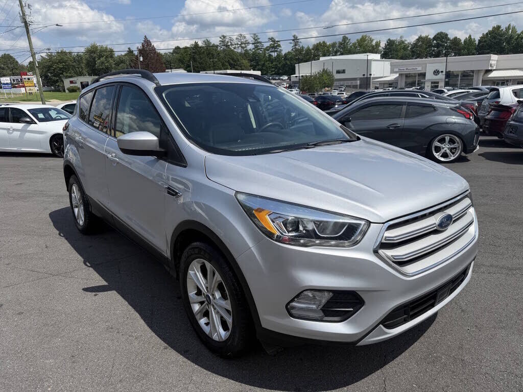 2019 FORD Escape
