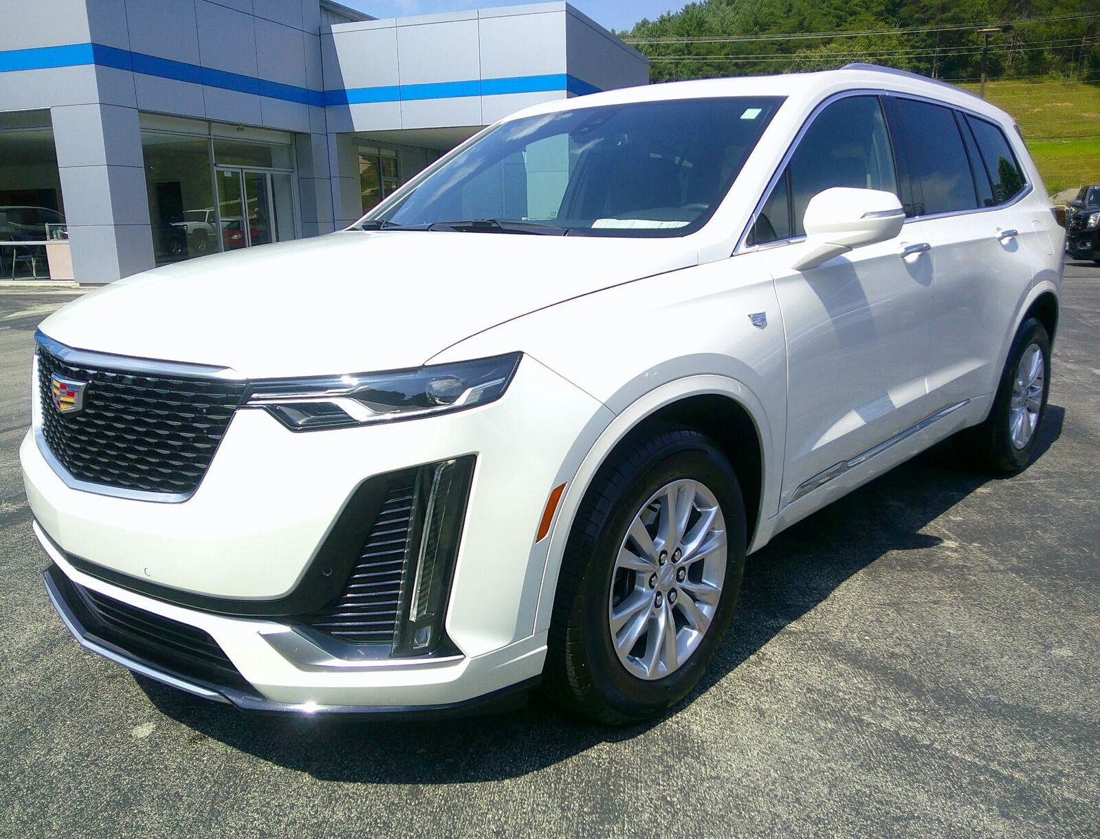 2025 CADILLAC XT6