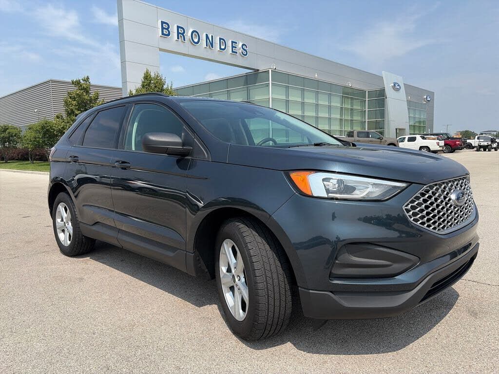 2024 FORD Edge