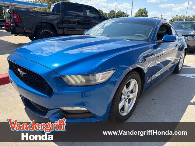 2017 FORD Mustang