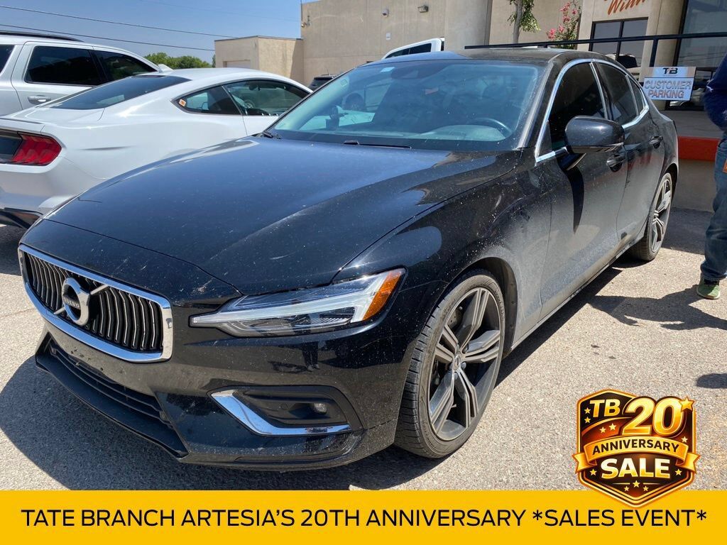 2019 VOLVO S60