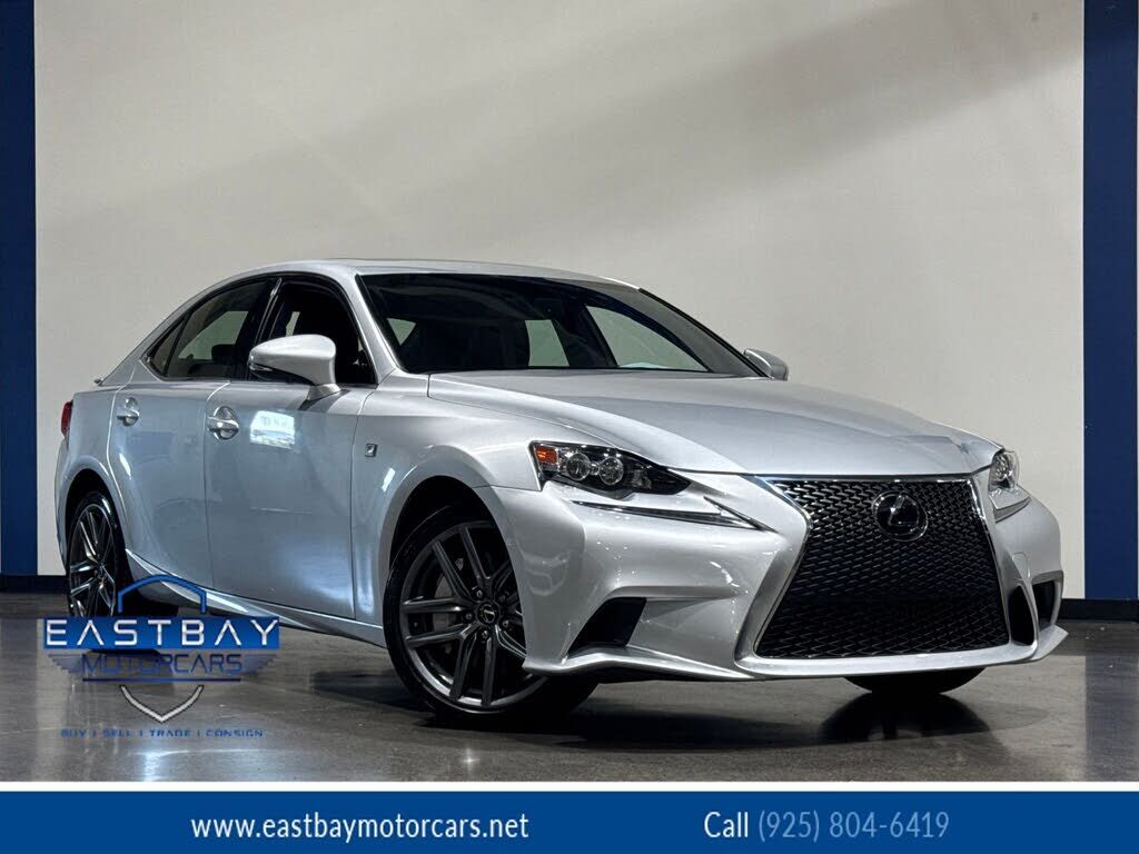 2015 LEXUS IS