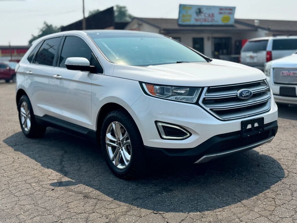 2017 FORD Edge