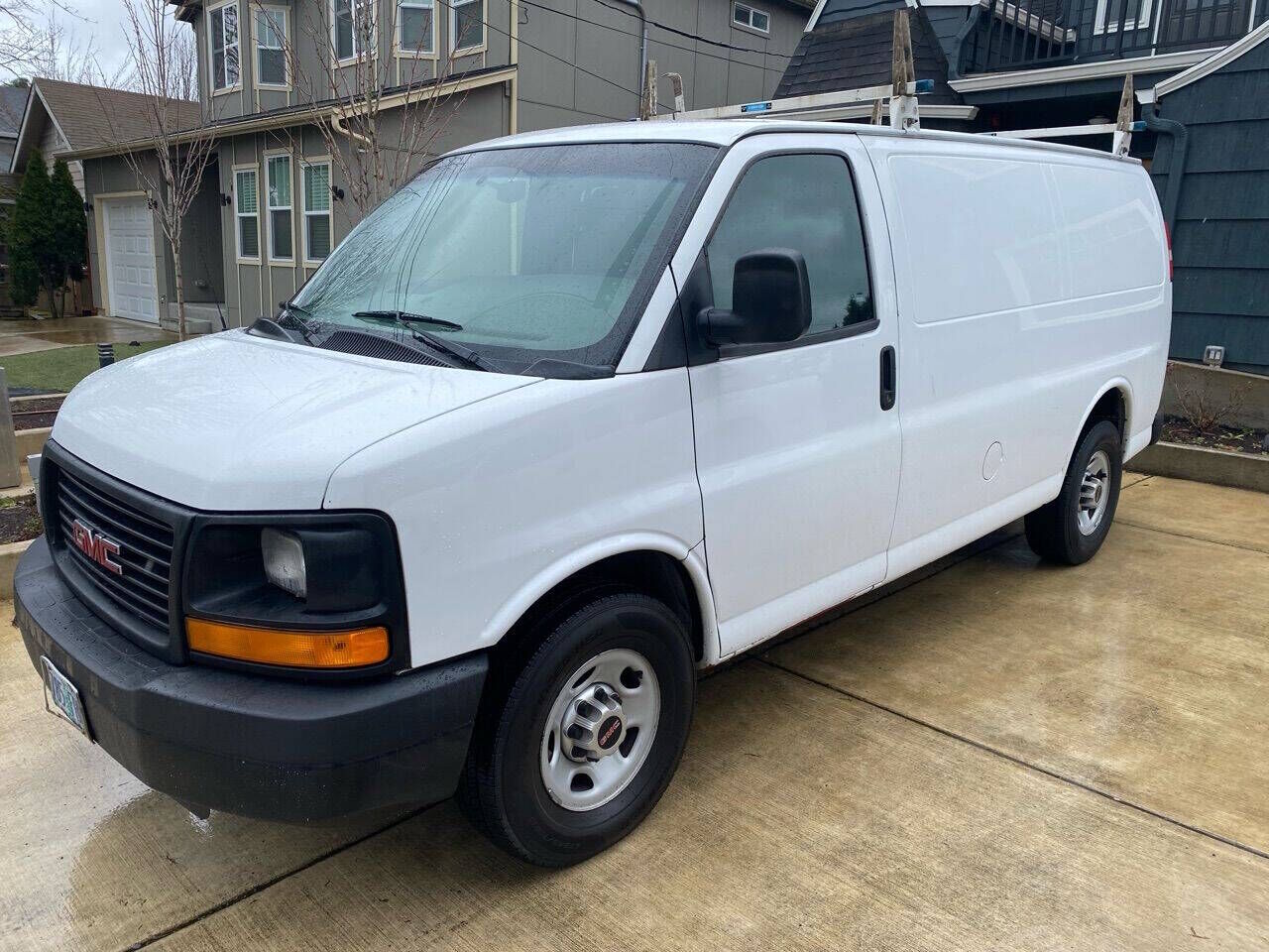 2012 GMC Savana