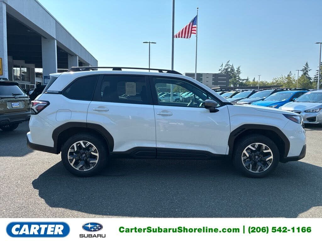 2025 SUBARU Forester
