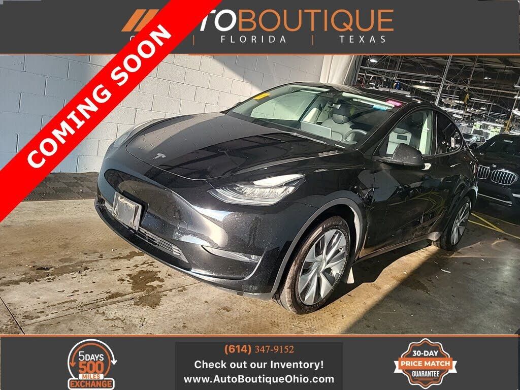 2023 TESLA Model Y