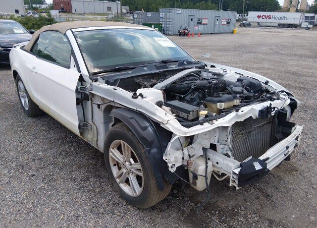 2012 FORD Mustang